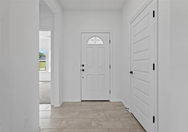 Photo 3 of Single family home for sale at 1901 Topaz Rd, Pryor, OK 74361 | MLS# 2629353 | Listing updated on 2026-09-22