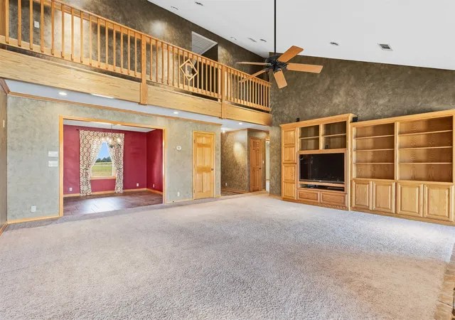 Photo 4 of Single family home for sale at 10500 S Greasy Bnd, Mannsville, OK 73447 | MLS# 2629356 | Listing updated on 2026-08-20