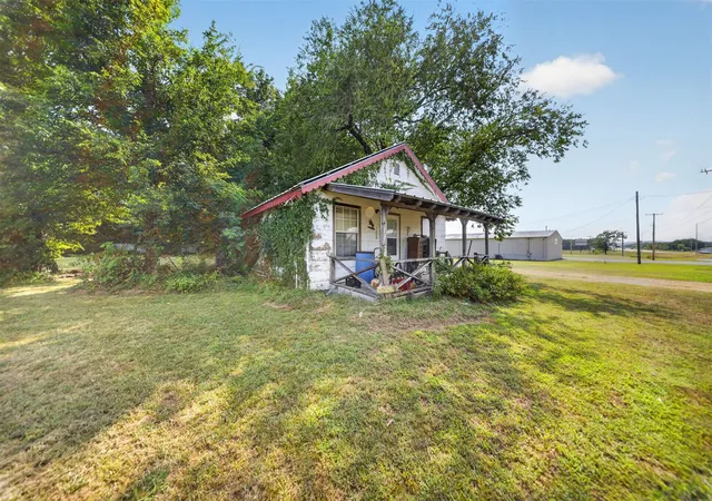 Photo 3 of Single family home for sale at 1200 Sw 1st Street, Pryor, OK 74361 | MLS# 2629335 | Listing updated on 2026-08-20