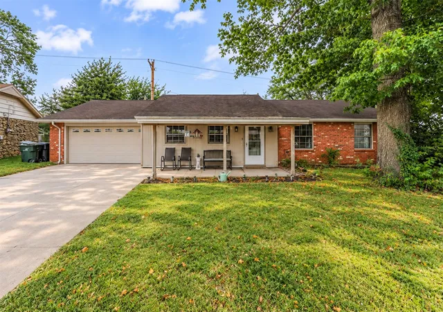 Photo 1 of Single family home for sale at 104 N Wortman Pl, Claremore, OK 74017 | MLS# 2629403 | Listing updated on 2026-09-28
