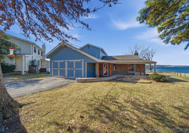 Photo 1 of Single family home for sale at 455 Water Edge Rd, Disney, OK 74340 | MLS# 2629345 | Listing updated on 2026-10-01