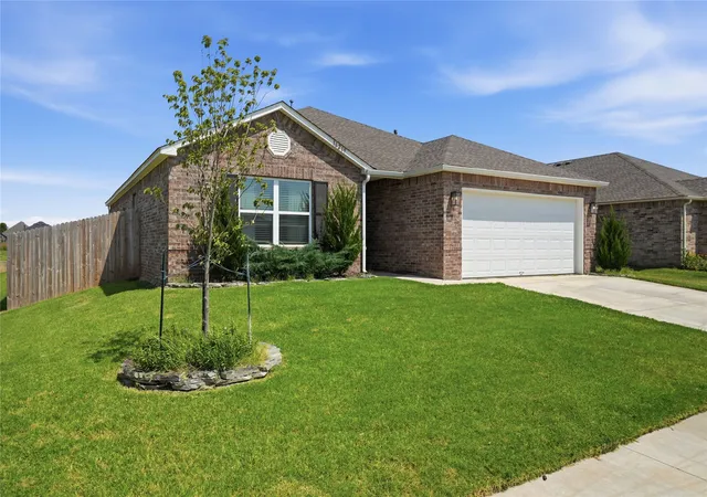 Photo 2 of Single family home for sale at 16219 S 87th Eastavenue, Bixby, OK 74008 | MLS# 2628971 | Listing updated on 2026-08-20