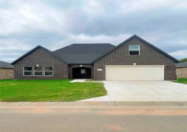 Photo 1 of Single family home for sale at 1849 Topaz Rd, Pryor, OK 74361 | MLS# 2629421 | Listing updated on 2026-09-22