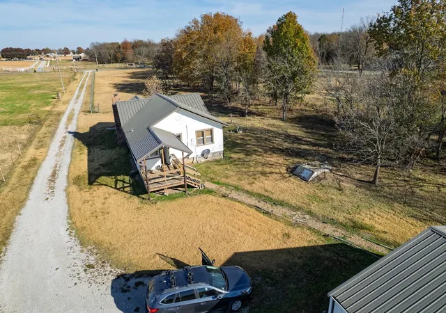 Photo 4 of Sale Pending at 3998 E 390 Road, Oologah, OK 74053 | MLS# 2629427 | Listing updated on 2026-08-20