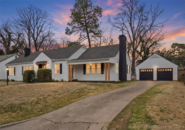 Photo 1 of Sale Pending at 2630 Columbus Ave, Muskogee, OK 74401 | MLS# 2629438 | Listing updated on 2026-08-20