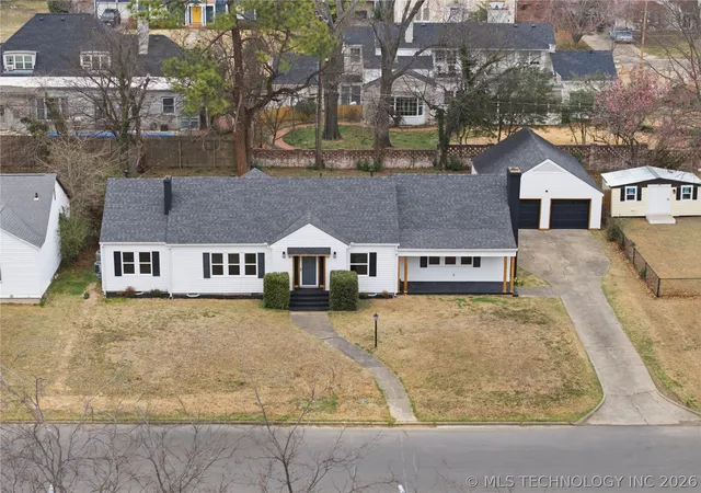 Photo 4 of Sale Pending at 2630 Columbus Ave, Muskogee, OK 74401 | MLS# 2629438 | Listing updated on 2026-08-20