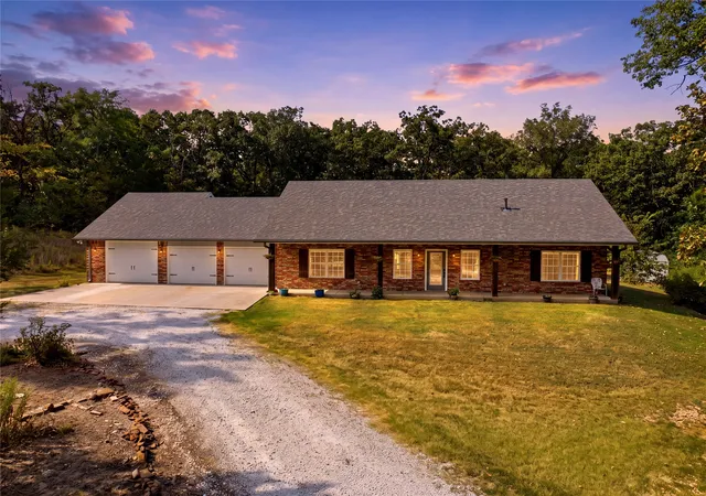 Photo 1 of Single family home for sale at 452833 E 1030 Road, Vian, OK 74962 | MLS# 2629446 | Listing updated on 2026-08-20