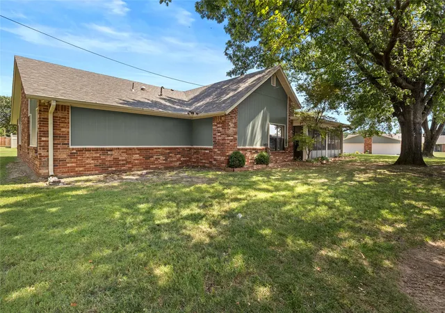 Photo 3 of Condo for sale at 114679 S 4172 Circle #149, Eufaula, OK 74432 | MLS# 2629323 | Listing updated on 2026-08-20