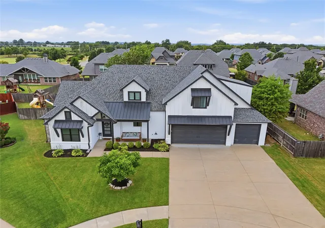 Photo 2 of Single family home for sale at 12822 S Birch St, Jenks, OK 74037 | MLS# 2629457 | Listing updated on 2026-08-20