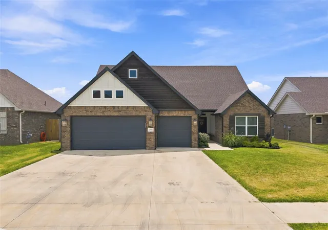 Photo 1 of Single family home for sale at 27900 E 107th Street S, Coweta, OK 74429 | MLS# 2629509 | Listing updated on 2026-08-26