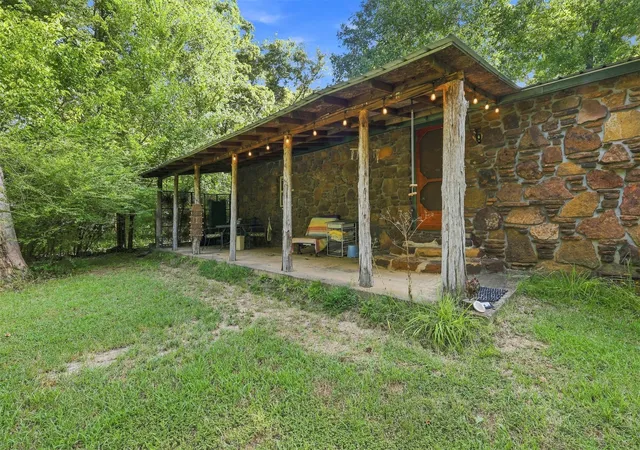 Photo 2 of Single family home for sale at 21243 W 898 Road, Cookson, OK 74427 | MLS# 2629586 | Listing updated on 2026-08-20