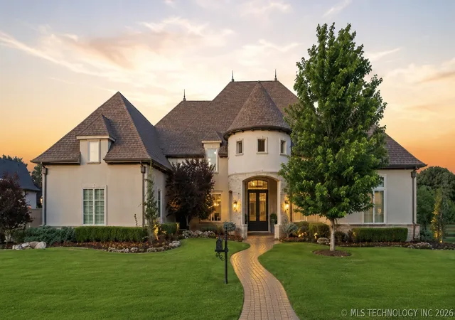 Photo 1 of Mansion for sale at 11007 S Kingston Ave, Tulsa, OK 74137 | MLS# 2629589 | Listing updated on 2026-08-20