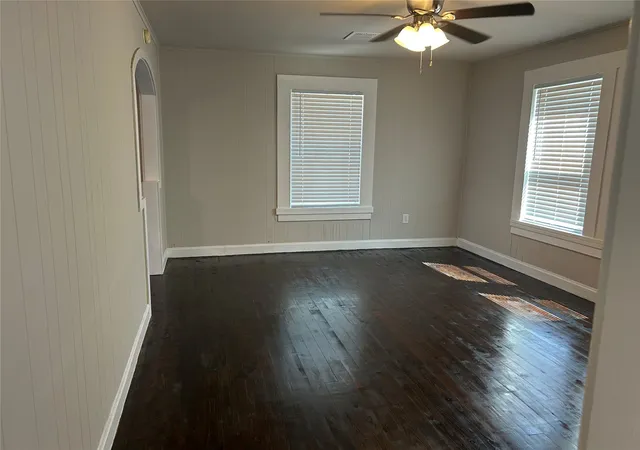 Photo 4 of Single family home for sale at 1008 1st Avenue, Warner, OK 74469 | MLS# 2627062 | Listing updated on 2026-08-20