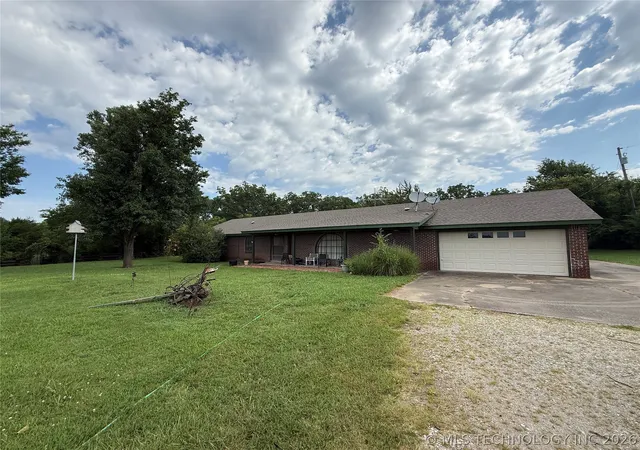 Photo 1 of Single family home for sale at 302 College Ave, S Coffeyville, OK 74072 | MLS# 2629639 | Listing updated on 2026-08-23