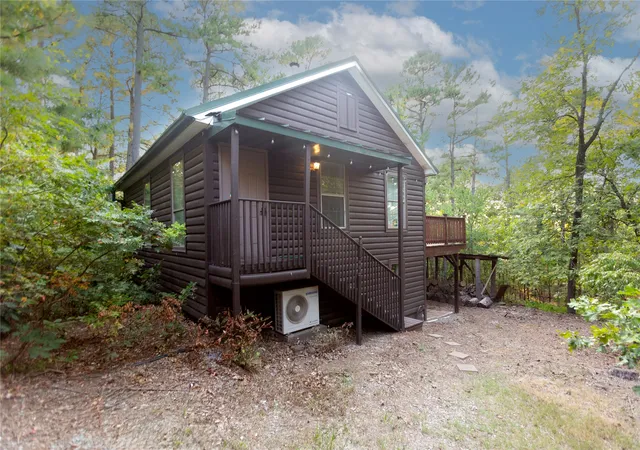 Photo 1 of Single family home for sale at 62 Se Highway 1, Wilburton, OK 74578 | MLS# 2629447 | Listing updated on 2026-08-20