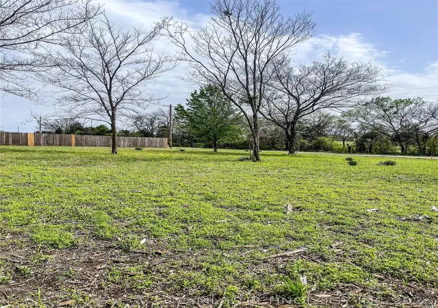 Photo 3 of Land for sale at 4 Choctaw Dr, Eufaula, OK 74432 | MLS# 2629670 | Listing updated on 2026-08-20