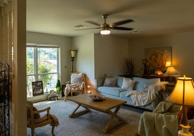 Photo 3 of Single family home for sale at 706 Violet St, Kingston, OK 73439 | MLS# 2629470 | Listing updated on 2026-08-20