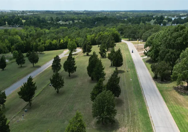Photo 3 of Land for sale at 624 Country Clb Rd, Ardmore, OK 73401 | MLS# 2629676 | Listing updated on 2026-08-20
