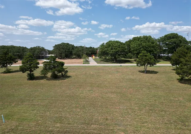 Photo 2 of Land for sale at 620 Country Clb Rd, Ardmore, OK 73401 | MLS# 2629677 | Listing updated on 2026-08-20