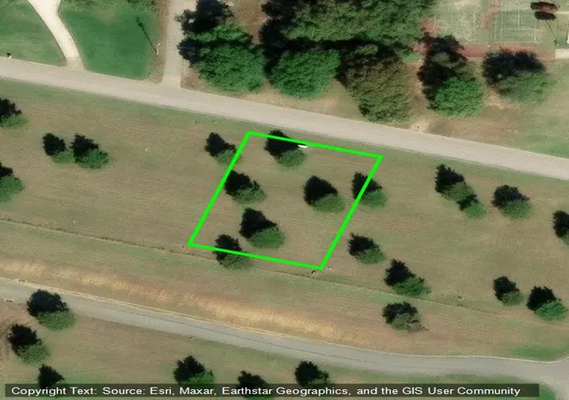 Photo 4 of Land for sale at 528 Country Clb Rd, Ardmore, OK 73401 | MLS# 2629679 | Listing updated on 2026-08-20