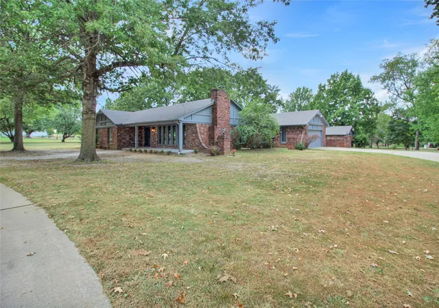 Photo 2 of Single family home for sale at 2951 N 23rd West, Muskogee, OK 74401 | MLS# 2629653 | Listing updated on 2026-08-20