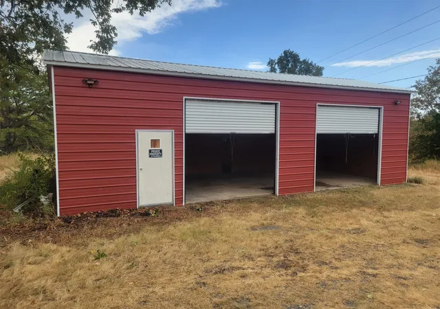 Photo 2 of Single family home for sale at 102107 S 4705 Road, Muldrow, OK 74948 | MLS# 2629699 | Listing updated on 2026-08-20