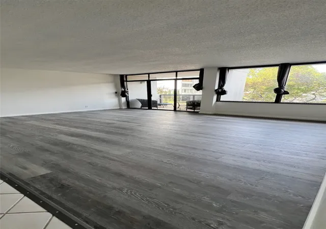 Photo 3 of Condo for sale at 410 W 7th Street #226, Tulsa, OK 74119 | MLS# 2629703 | Listing updated on 2026-08-20