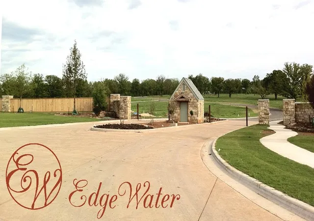 Photo 1 of Sale Pending at 841 Blue Heron Cir, Tahlequah, OK 74464 | MLS# 2629711 | Listing updated on 2026-08-20