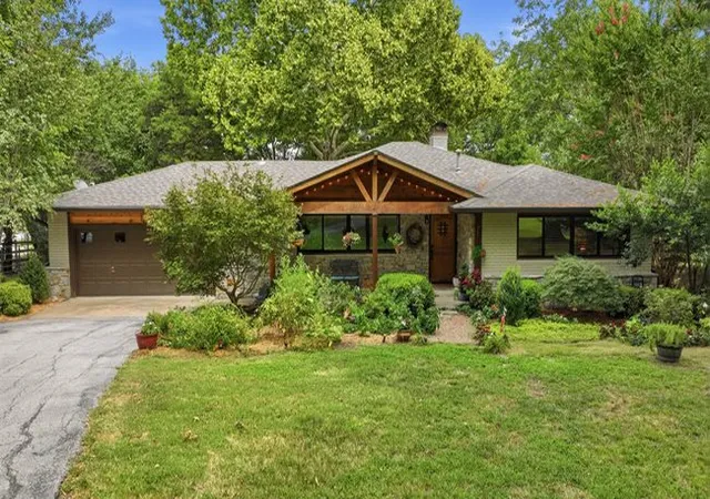 Photo 2 of Single family home for sale at 16003 S Lewis Ave, Bixby, OK 74008 | MLS# 2629532 | Listing updated on 2026-08-24