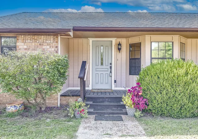 Photo 3 of Single family home for sale at 10807 N 177th Eastavenue, Owasso, OK 74055 | MLS# 2629716 | Listing updated on 2026-08-26