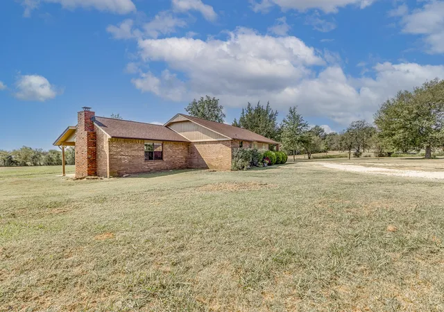Photo 3 of Single family home for sale at 10807 N 177th Eastavenue, Owasso, OK 74055 | MLS# 2629716 | Listing updated on 2026-08-26