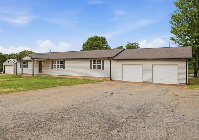 Photo 2 of Single family home for sale at 4707 E 116th Street, Perkins, OK 74059 | MLS# 2629578 | Listing updated on 2026-08-20