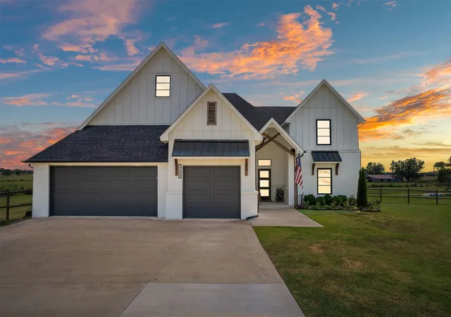 Photo 1 of Sale Pending at 17233 Eagle Ct, Claremore, OK 74017 | MLS# 2629322 | Listing updated on 2026-08-20