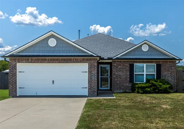 Photo 1 of Sale Pending at 23506 S Becky Blvd, Claremore, OK 74019 | MLS# 2629535 | Listing updated on 2026-08-20