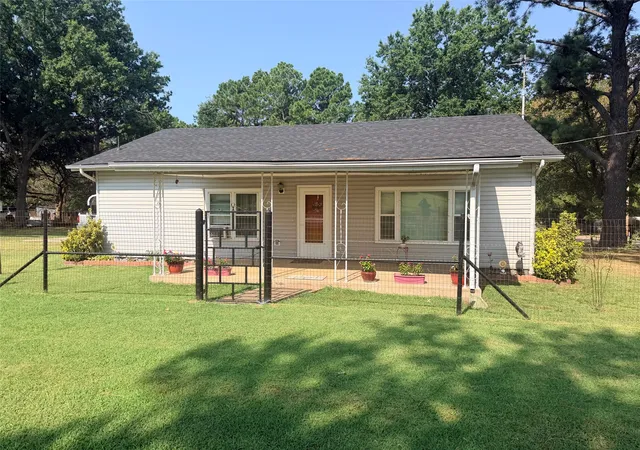 Photo 1 of Single family home for sale at 23355 Flax Ave, Schulter, OK 74460 | MLS# 2629771 | Listing updated on 2026-08-20