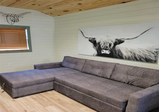 Photo 3 of Manufactured home for sale at 327 Pine St S, Mead, OK 73449 | MLS# 2629838 | Listing updated on 2026-09-17