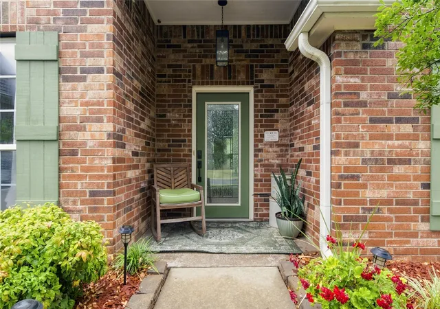 Photo 2 of Sale Pending at 1519 Pheasant Cir, Claremore, OK 74019 | MLS# 2629637 | Listing updated on 2026-08-20