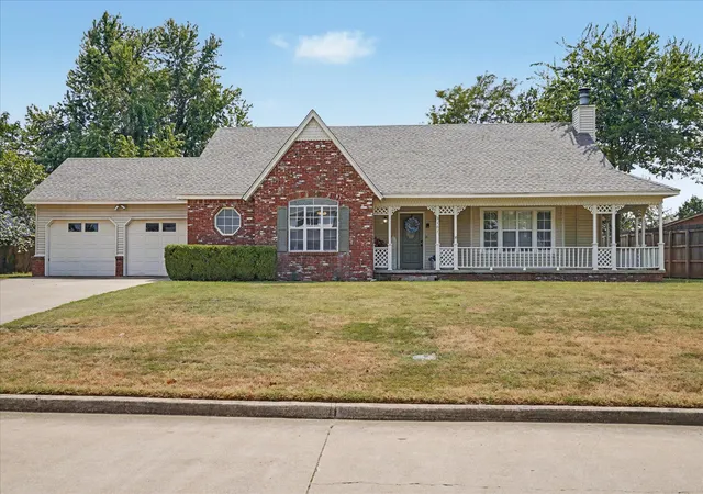 Photo 1 of Sale Pending at 3107 W Berwick St, Claremore, OK 74017 | MLS# 2629751 | Listing updated on 2026-08-25