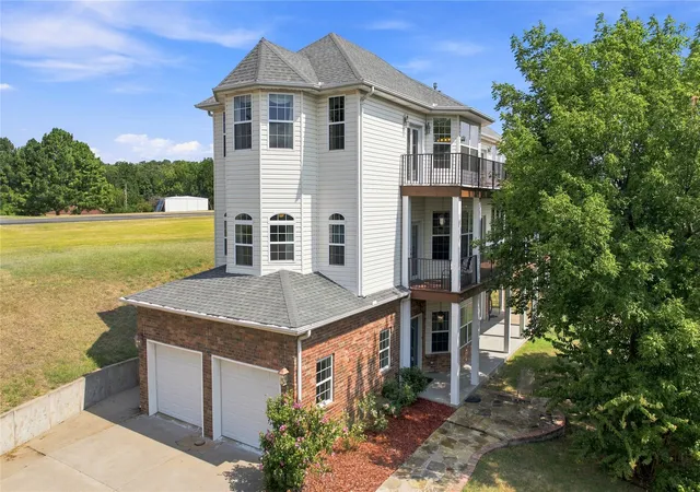 Photo 1 of Single family home for sale at 778 W Lakeshore Dr, Cleveland, OK 74020 | MLS# 2629950 | Listing updated on 2026-09-18