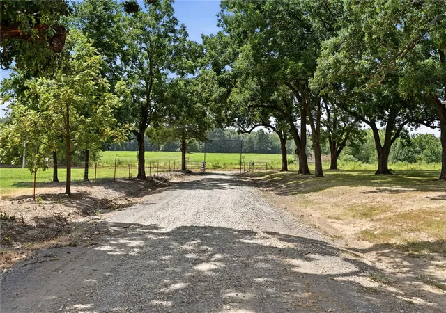 Photo 3 of Single family home for sale at 430026 E 1110 Rd, Porum, OK 74455 | MLS# 2629955 | Listing updated on 2026-08-22