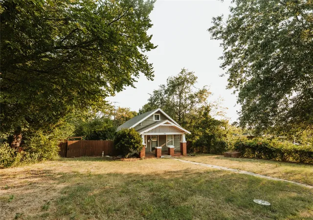 Photo 1 of Single family home for sale at 511 Boulder St N, Pawnee, OK 74058 | MLS# 2629835 | Listing updated on 2026-08-20