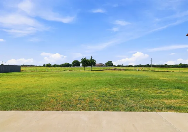 3rd image of 171 Bull Run, Calera, OK 74730 | MLS# 2630021