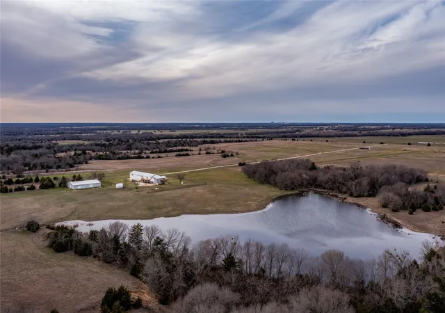 Photo 3 of Single family home for sale at 1522 Burney Cemetary, Calera, OK 74730 | MLS# 2629685 | Listing updated on 2026-08-20