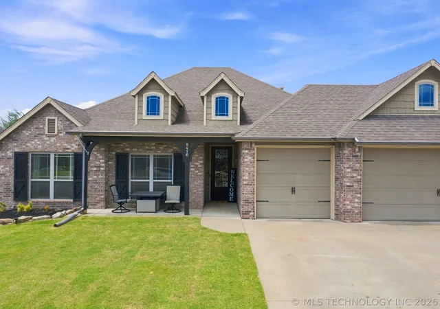 Photo 4 of Sale Pending at 8416 N 76 Eastavenue, Owasso, OK 74055 | MLS# 2629954 | Listing updated on 2026-09-18