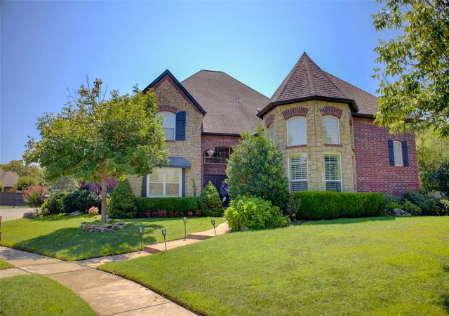 Photo 1 of Single family home for sale at 7909 E Commercial St, Broken Arrow, OK 74014 | MLS# 2629986 | Listing updated on 2026-08-20