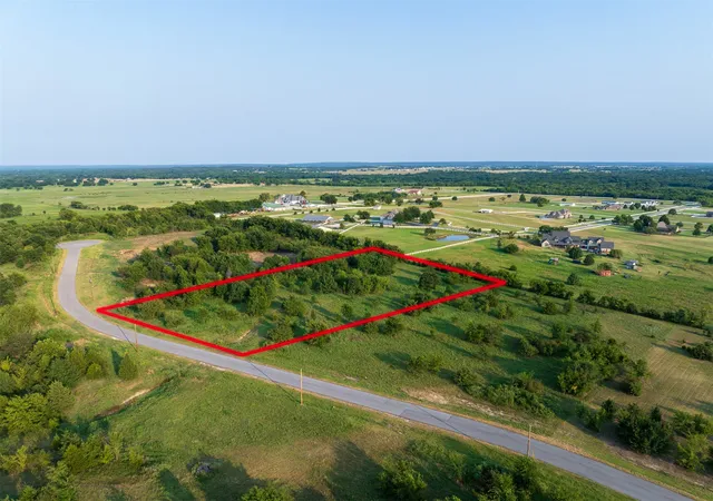 Photo 4 of Sale Pending at 15 W 195th Street S, Mounds, OK 74047 | MLS# 2627992 | Listing updated on 2026-08-20