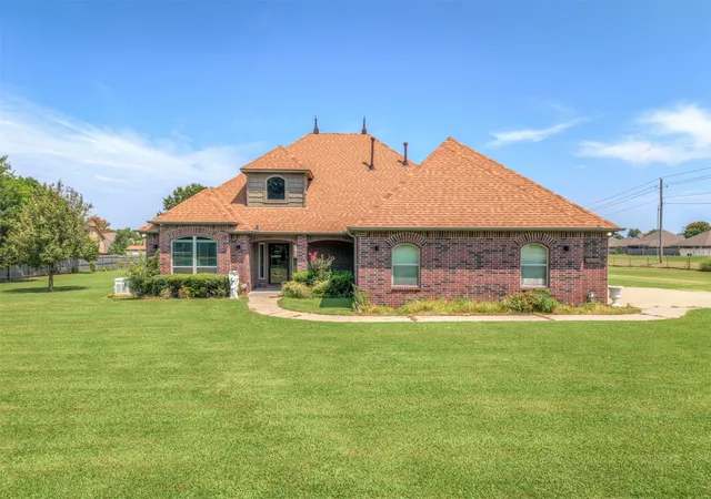 Photo 1 of Single family home for sale at 20211 E 41st Street S, Broken Arrow, OK 74014 | MLS# 2630035 | Listing updated on 2026-08-20