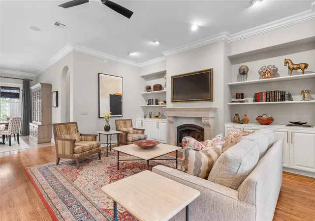 Photo 3 of Single family home for sale at 2501 S Cincinnati Ave, Tulsa, OK 74114 | MLS# 2629524 | Listing updated on 2026-09-21
