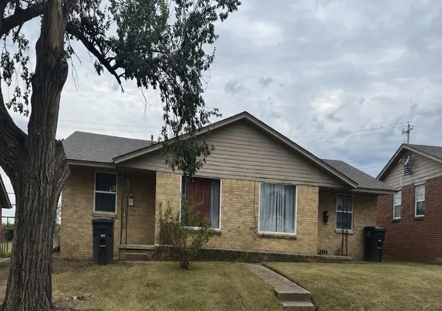 Photo 1 of Sale Pending at 317 Se Avondale Ave, Bartlesville, OK 74006 | MLS# 2630059 | Listing updated on 2026-08-27