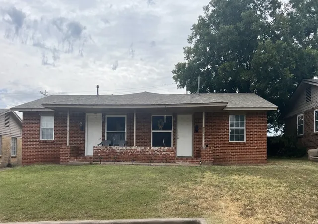 Photo 1 of Sale Pending at 315 Se Avondale Ave, Bartlesville, OK 74006 | MLS# 2630056 | Listing updated on 2026-08-27